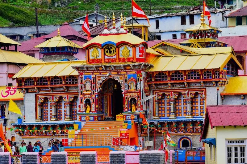 CHAR DHAM UTTARAKHAND TOUR (5 D/4 N)