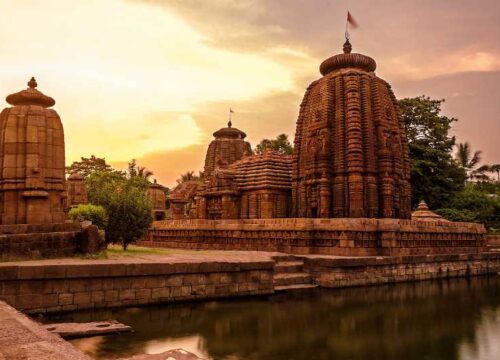 Uncover Bhubaneswar: A Comprehensive Guide to Discovering the Temples and Enigmatic Treasures of Odisha’s Fascinating Capital