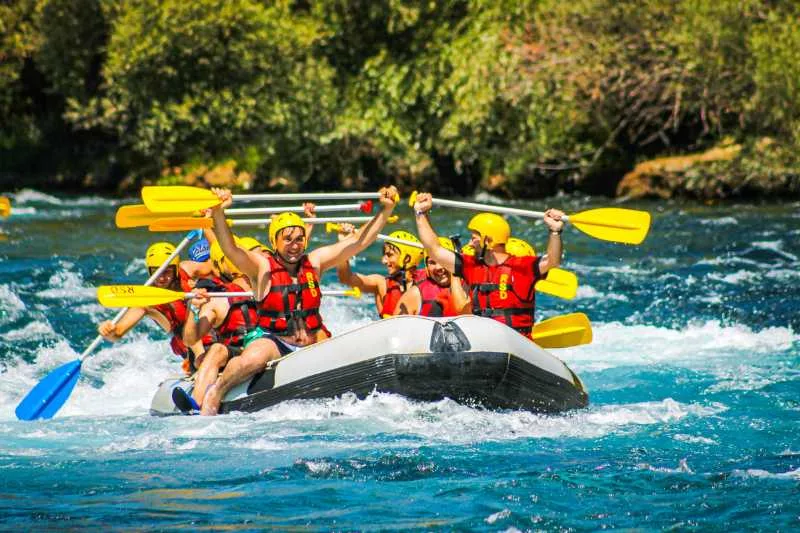 RIVER RAFTING IN RISHIKESH - 6 HRS.