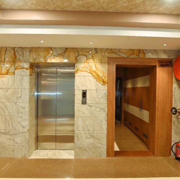 Best Hotel in Ayodhya: Hotel Trimurti - Image 7