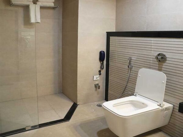 Best Hotel in Varanasi : Hotel Tridev - Image 6